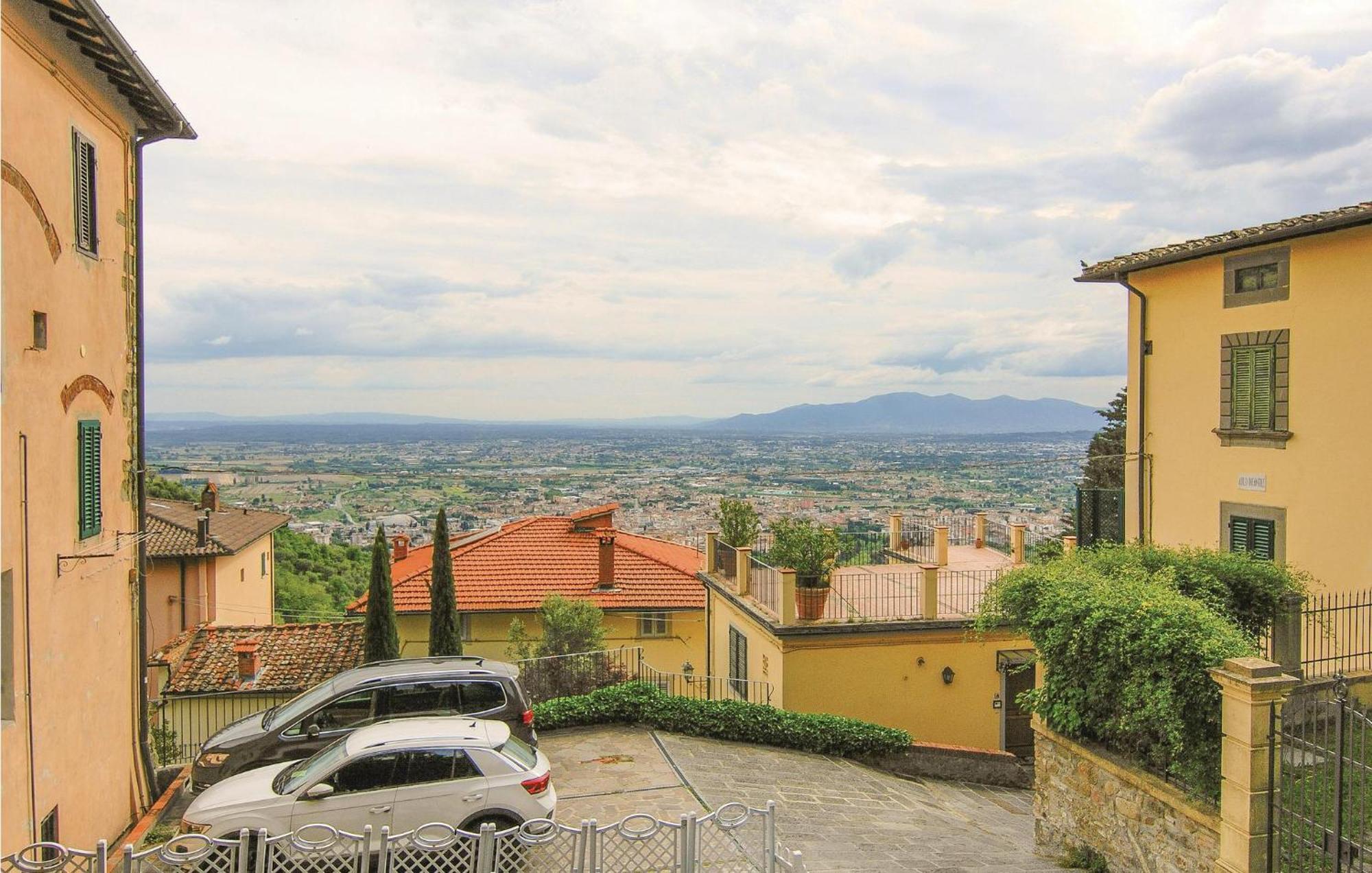 Lovely Home In Montecatini Alto With Kitchen Nievole Екстериор снимка